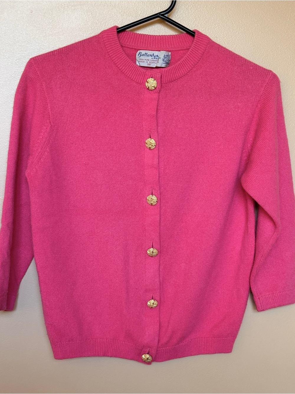 Vintage Ballantyne  Bright Pink Cashmere Cardigan with Gold Buttons Size S/M 38